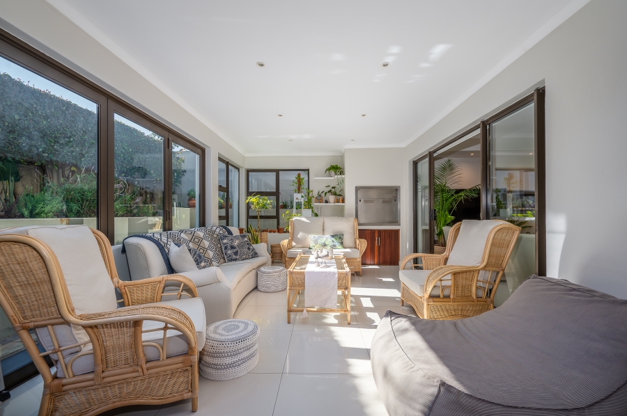 3 Bedroom Property for Sale in Kelderhof Country Village Western Cape